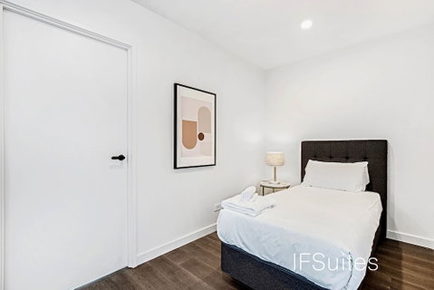 IFSuites Melbourne Village - Tourism Adelaide 5