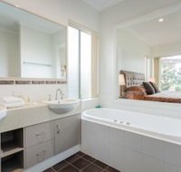 Banksia at Cosy Corner - Tourism Adelaide