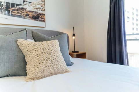 Nirvana On Gray Netflix WiFi Nespresso & More - Tourism Adelaide 4