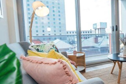 Paradiso On Bent Netflix Wifi City Life - Tourism Adelaide 0