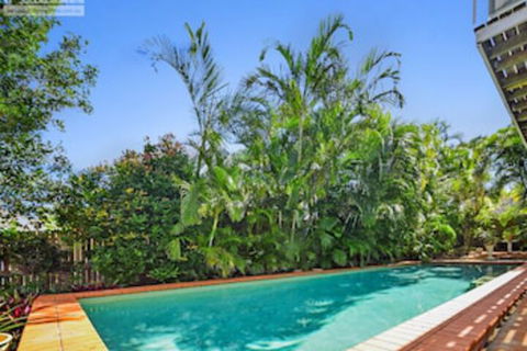 Fabulous Pet Friendly Family Home - 3 Carribean Court - Tourism Adelaide 0