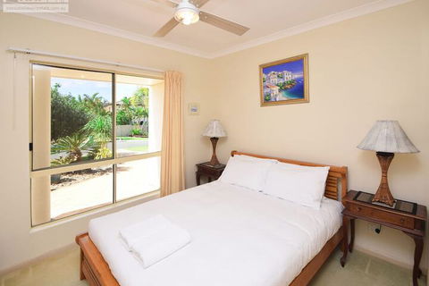 Fabulous Pet Friendly Family Home - 3 Carribean Court - Tourism Adelaide 5