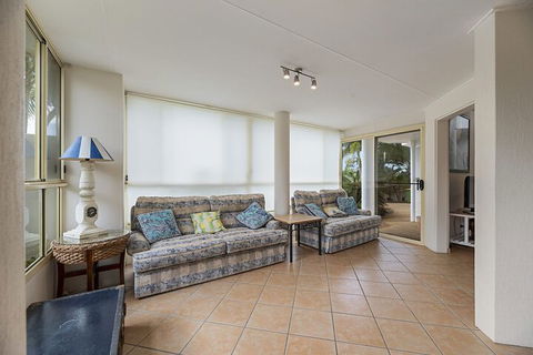 Fabulous Pet Friendly Family Home - 3 Carribean Court - Tourism Adelaide 4