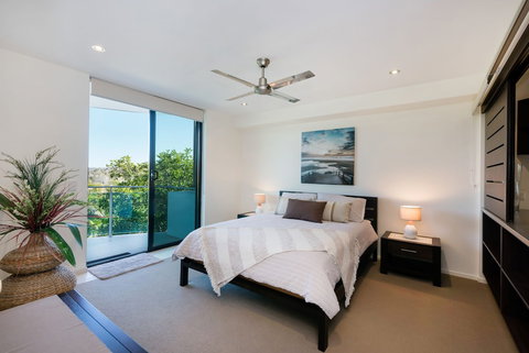 Stylish Beach Side Apartment Unit 5 33 Lorikeet Drive - Tourism Adelaide 1