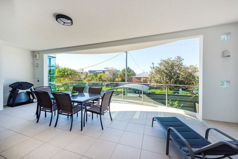 Stylish Beach Side Apartment Unit 5 33 Lorikeet Drive - Tourism Adelaide 6