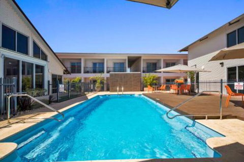 Velocity Motel & Bistro WA - Tourism Adelaide 4