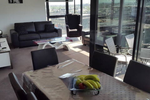 Apartment View Docklands Melbourne - Tourism Adelaide 6