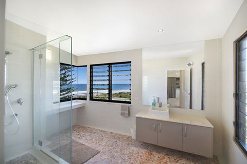 41 Pelican Street, Peregian Beach, Noosa Shire - Tourism Adelaide 7