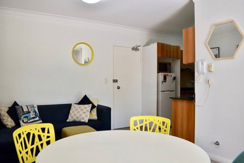 Quiet 1 Bedroom Flat In Concord - Tourism Adelaide 1