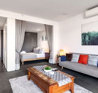 Spacious 1BD 50m From Chapel Street - Tourism Adelaide