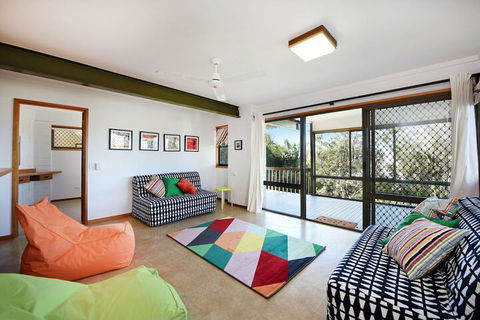Sun Ray - 9 Pelican Street, Peregian Beach, Noosa Shire - Tourism Adelaide 7