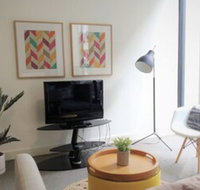 Luxury 1 Bedroom 1 Study With 1 Parking - Tourism Adelaide