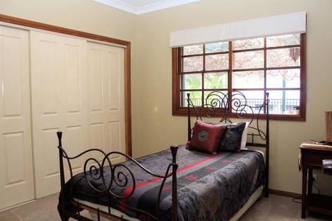 SERENITY - Tourism Adelaide 1