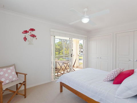 Relax At Pacific 1 / 26 Pacific Avenue Private Duplex With Enclosed Yard - Tourism Adelaide 1