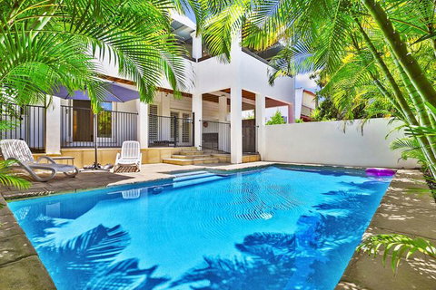 Stunning Sunshine Beach House In Prime Location 31 Ferguson Street - Tourism Adelaide 2