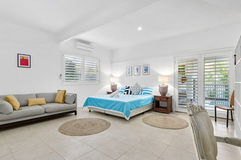 Stunning Sunshine Beach House In Prime Location 31 Ferguson Street - Tourism Adelaide 6