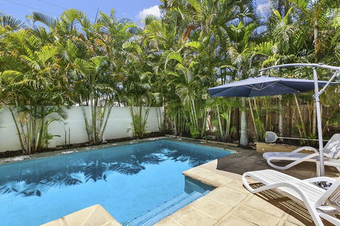 Stunning Sunshine Beach House In Prime Location 31 Ferguson Street - Tourism Adelaide 1
