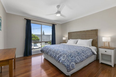 Sundance Pet Friendly Beach House In Peregian! 59 Lorikeet Drive - Tourism Adelaide 3