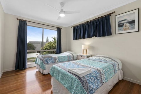 Sundance Pet Friendly Beach House In Peregian! 59 Lorikeet Drive - Tourism Adelaide 7