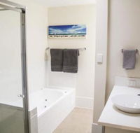 Top Tier Dog Friendly Holiday Home - Tourism Adelaide