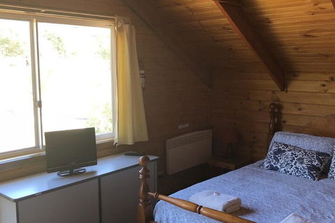 Alpine Stag Lodge Unit 2 - Tourism Adelaide 4