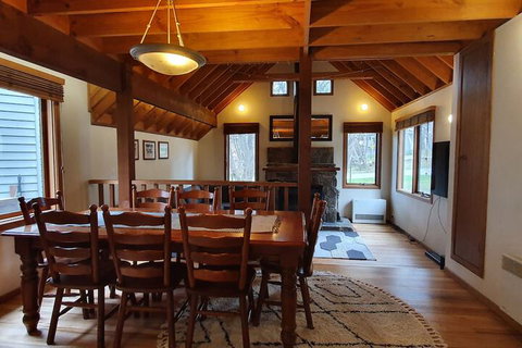 SNOWED INN Apartment - Tourism Adelaide 5