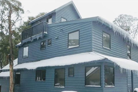 SNOWED INN Apartment - Tourism Adelaide 1