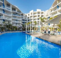 2 BDR / Apt / Foxtel / WiFi / Pool / parking / Spa / Hervey Bay - Tourism Adelaide
