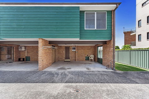 Macadamia Court 6 Nelson Bay - Tourism Adelaide 3