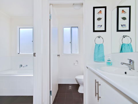 Kiltevna - Tourism Adelaide 4