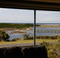 Swan Cottage - Tourism Adelaide