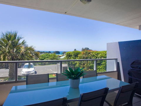 LORNE CHALET APARTMENT 10 Ask About Midweek Deals - Tourism Adelaide 3