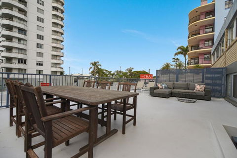 Renovated Moololaba Unit 100m To Beach - Tourism Adelaide 3