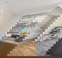 Sea-Hi Beachside Apartment - Tourism Adelaide