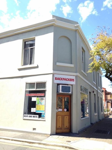 Shingos Backpackers - Tourism Adelaide 1