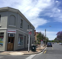 Shingos Backpackers - Tourism Adelaide