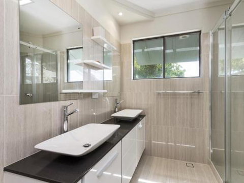 Acutterbove - Tourism Adelaide 5