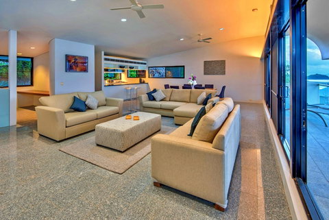 Waves 5 Luxury 3 Bedroom - Tourism Adelaide 2