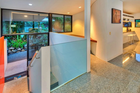 Waves 5 Luxury 3 Bedroom - Tourism Adelaide 1