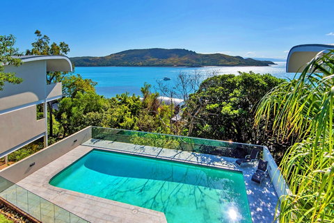 Waves 5 Luxury 3 Bedroom - Tourism Adelaide 0