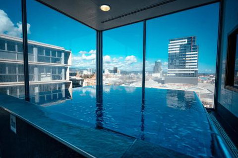Infinity On Morphett In The Heart Of The Cbd Wifi Nespresso Netflix - Tourism Adelaide 2