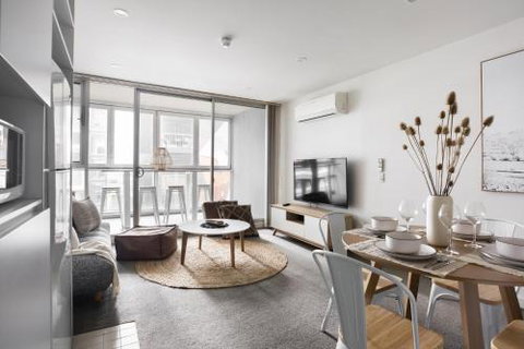 Boho On Morphett In The Heart Of The CBD Wifi Nespresso Netflix - Tourism Adelaide 0