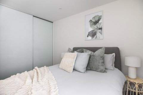 Boho On Morphett In The Heart Of The CBD Wifi Nespresso Netflix - Tourism Adelaide 4