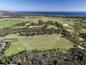 DREW Stay On St. Andrews Top Rated Golf Course - Tourism Adelaide 0