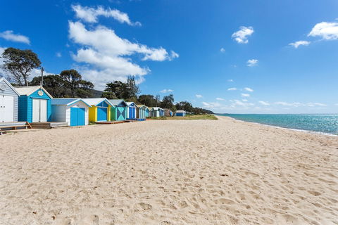 DROMANA Walk To Beach & Shops. Table Tennis + Netflix - Tourism Adelaide 0