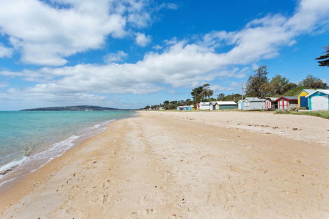DROMANA Walk To Beach & Shops. Table Tennis + Netflix - Tourism Adelaide 2