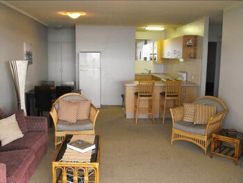 Oceanic Unit 14 - Tourism Adelaide 1