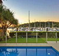 Pavillions 12 with Pool and Golf Buggy - Tourism Adelaide