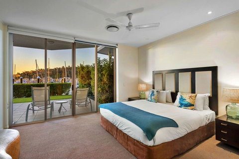 Pavillions 12 With Pool And Golf Buggy - Tourism Adelaide 6