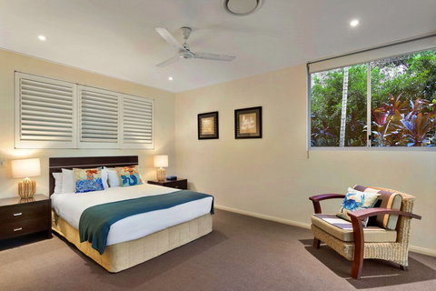 Pavillions 12 With Pool And Golf Buggy - Tourism Adelaide 4